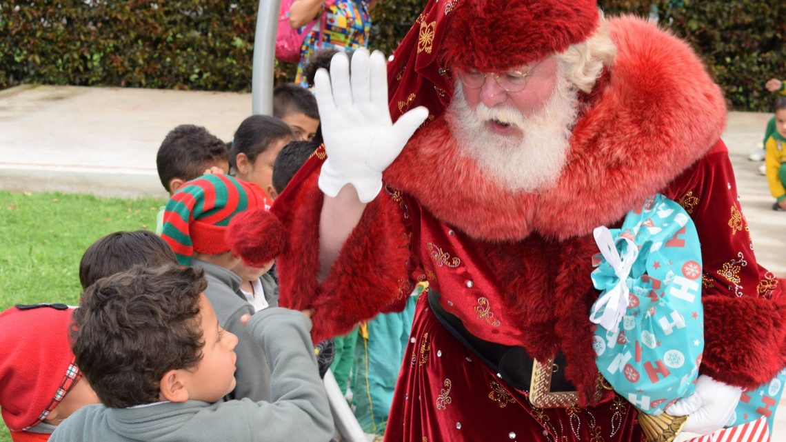 Novena de Navidad en el INTERNATIONAL GARDEN Novena de Navidad en el INTERNATIONAL GARDEN